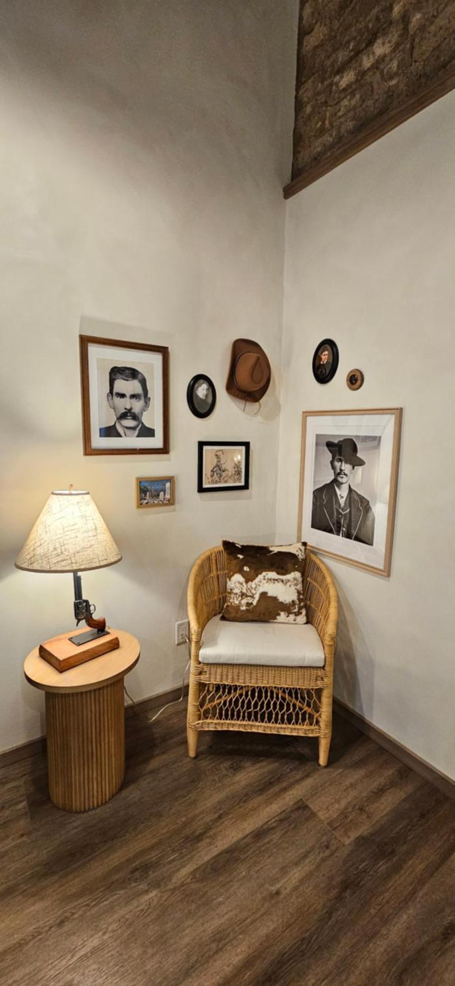 Inn History Тумстоун Екстер'єр фото